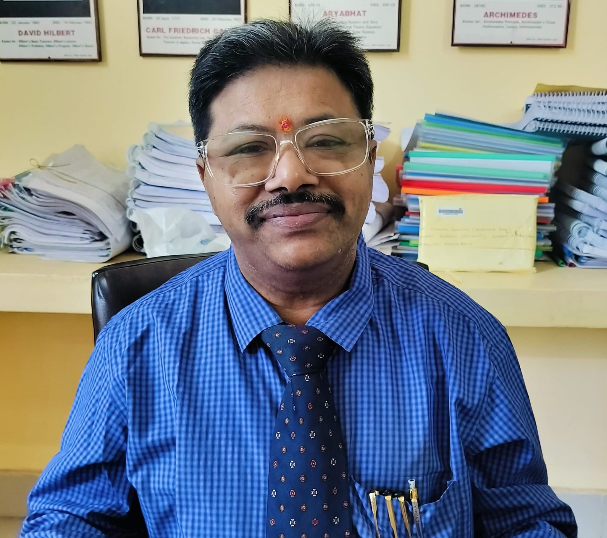 (Dr.) Raj Kumar Nayak